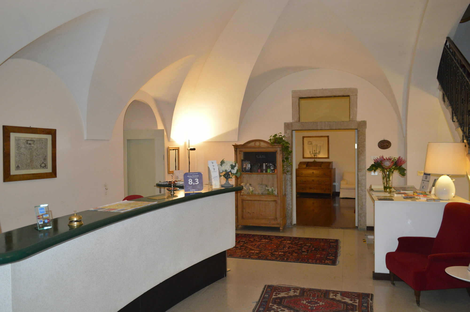 טרנטו Albergo Accademia מראה חיצוני תמונה